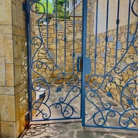 In Apartment Vlore
